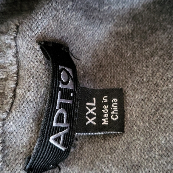 APT. 9 gray long sleeve full zip knit sweater with ribbed accents - Picture 12 of 13